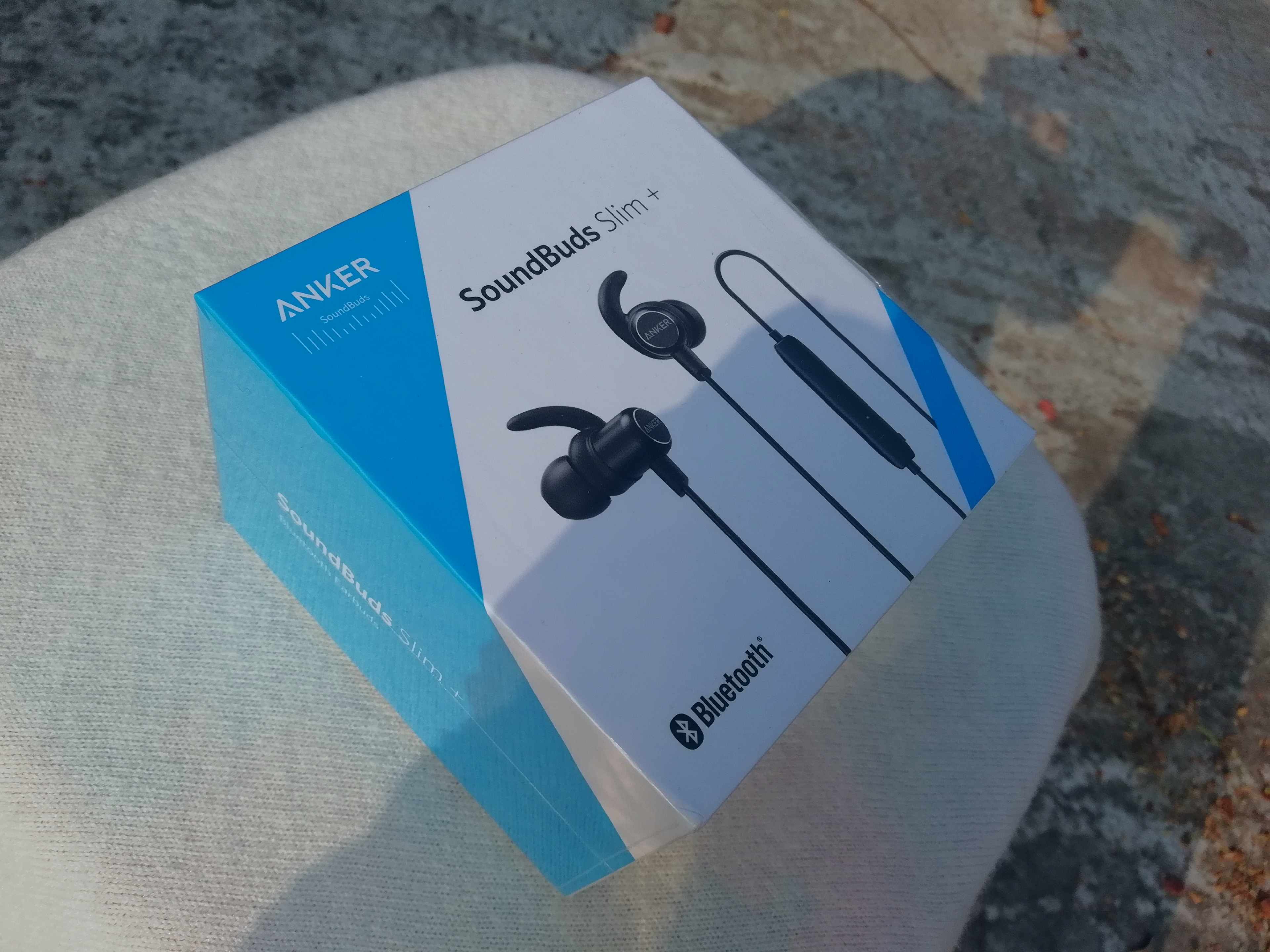 picture of anker soundbuds slim+ earbuds